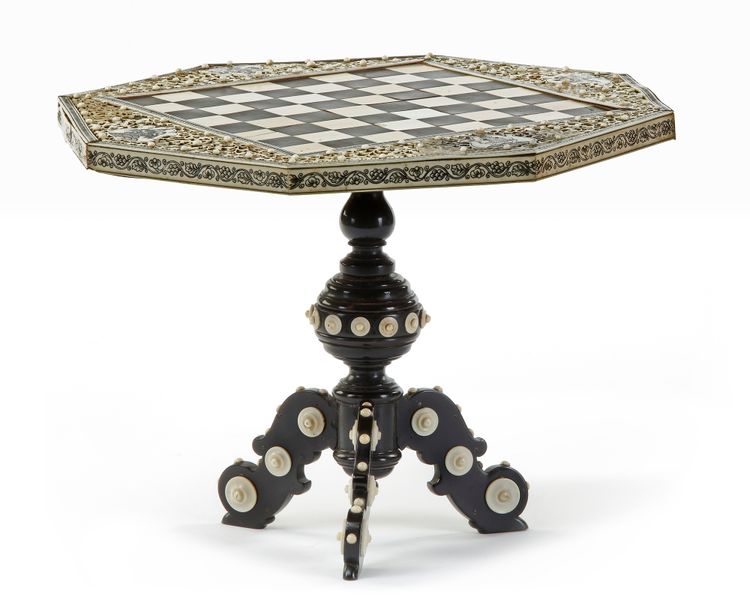 AN ANGLO-INDIAN IVORY AND WOODEN MINIATURE CHESS TABLE, 19TH CENTURY