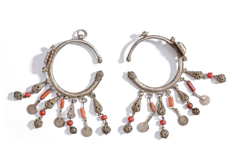 A PAIR OF SILVER EARRINGS, MOROCCO, 19TH CENTURY