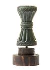 A MUGHAL  GREEN JADE DAGGER HILT, INDIA, 20TH CENTURY