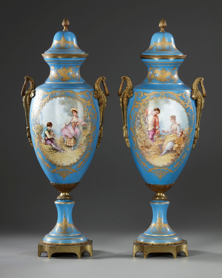 A PAIR OF SEVRES STYLE PORCELAIN VASES, LATE 19TH CENTURY