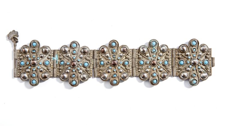 AN OTTOMAN SILVER BRACELET, 19TH CENTURY