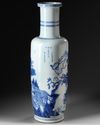 A LARGE CHINESE BLUE AND WHITE ROULEAU VASE, 19TH-20TH CENTURY