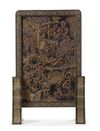 A SMALL CHINESE GILT LACQUERED 'HUNDRED DEER' TABLE SCREEN, CHINA, 20TH CENTURY