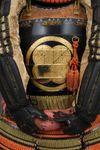 SHÔWA SUIT OF ARMOUR (YOROI) WITH ASANO CREST