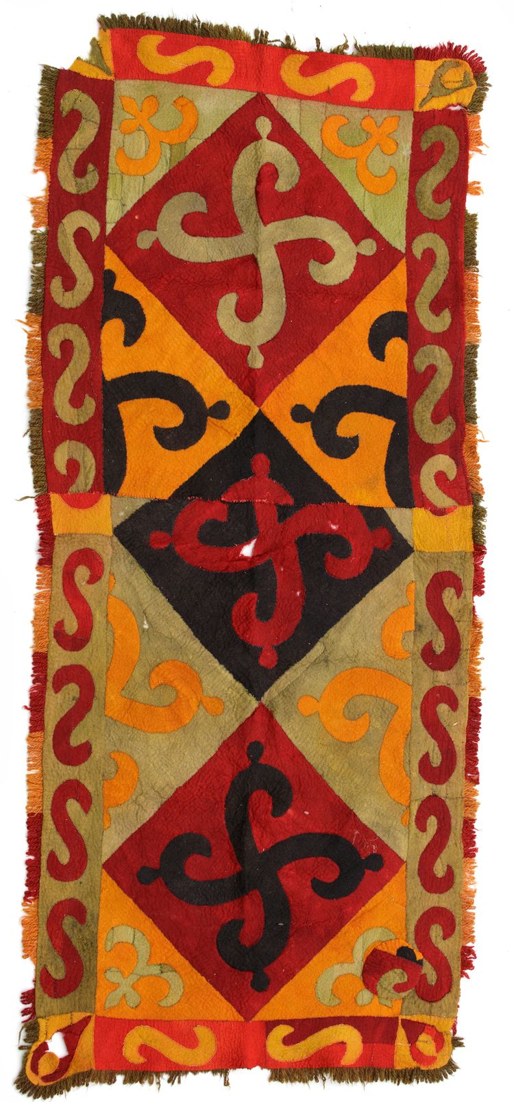 A CAUCASIAN TEXTILE KAITAG, CIRCA 1900