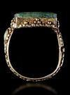 AN EMERALD SEAL GOLD RING