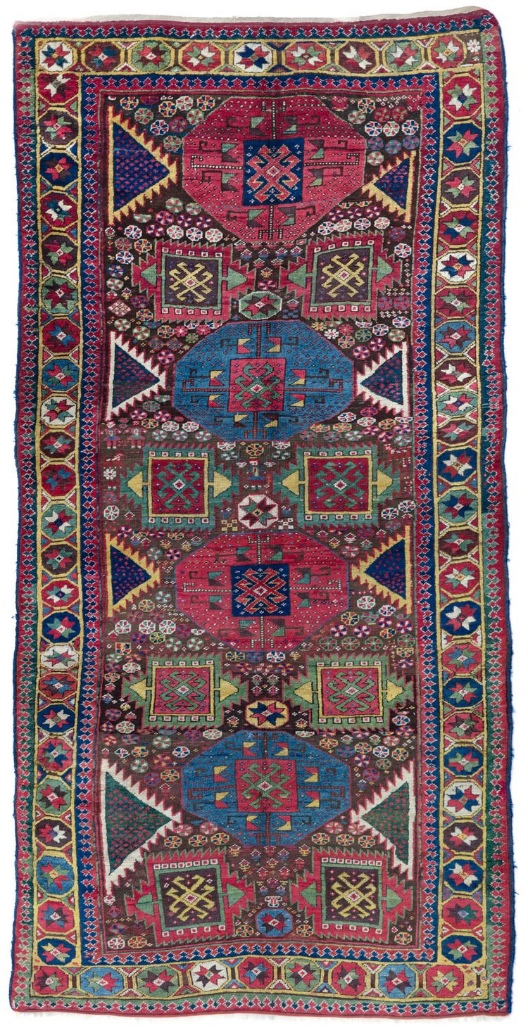 A KURDISH SAUCHUBULAG CARPET, EARLY 19TH CENTURY
