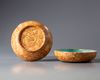 A CHINESE FAUX-PUDDING STONE FAMILLE ROSE 'BOYS' ROUND BOX AND COVER, 20TH CENTURY