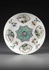 A CHINESE FAMILLE VERTE 'FLORAL' DISH, KANGXI PERIOD (1662-1722)