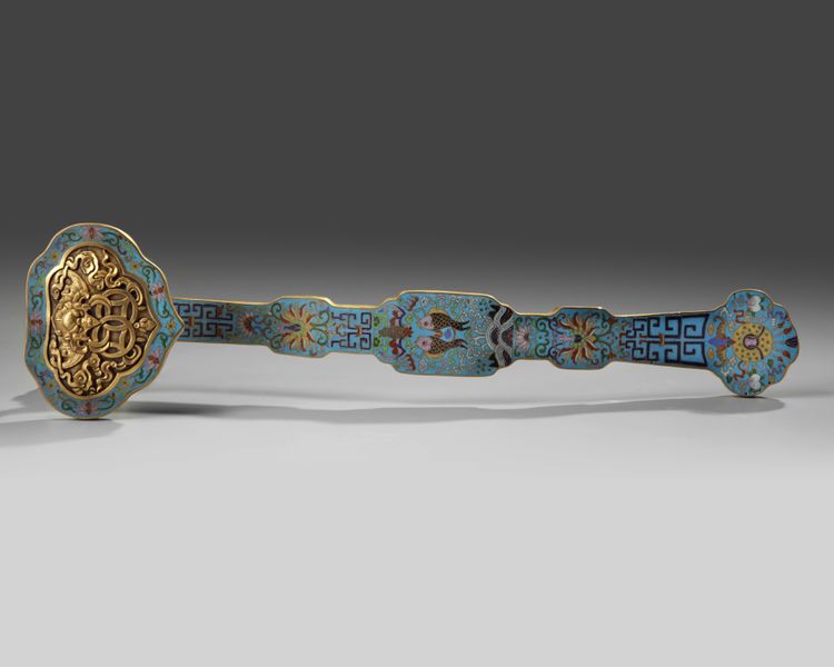 A CHINESE CLOISONNÉ ENAMEL RUYI-SCEPTRE,19TH CENTURY
