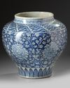 A LARGE CHINESE BLUE AND WHITE JAR, MING DYNASTY (1368-1644) OR LATER