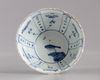A Chinese blue and white 'kraak' porcelain bowl