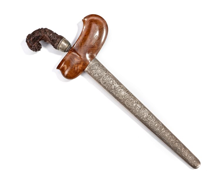 A SILVER INDONESIAN KRIS, 19TH CENTURY
