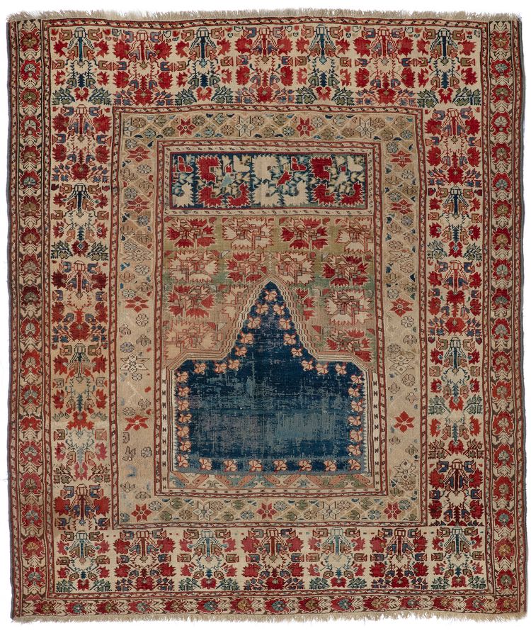 A GORDES PRAGER RUG, 18TH CENTURY