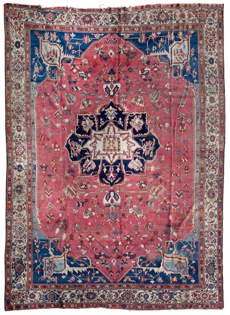 A BAGSCHEICH SERAPI CARPET