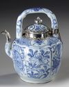 A CHINESE BLUE AND WHITE TEAPOT WITH SILVER MOUNTING, WANLI PERIOD, (1573-1619)