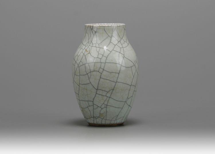 Craquele Vase