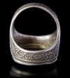AN AGATE SILVER RING
