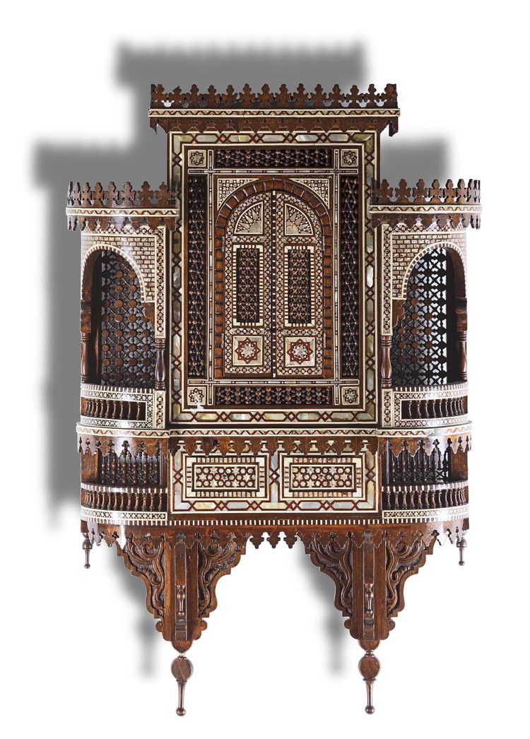 AN EGYPTIAN MOTHER-OF-PEARL INLAID WOOD ARCHITECTURAL WALL BRACKET, LATE 19TH CENTURY