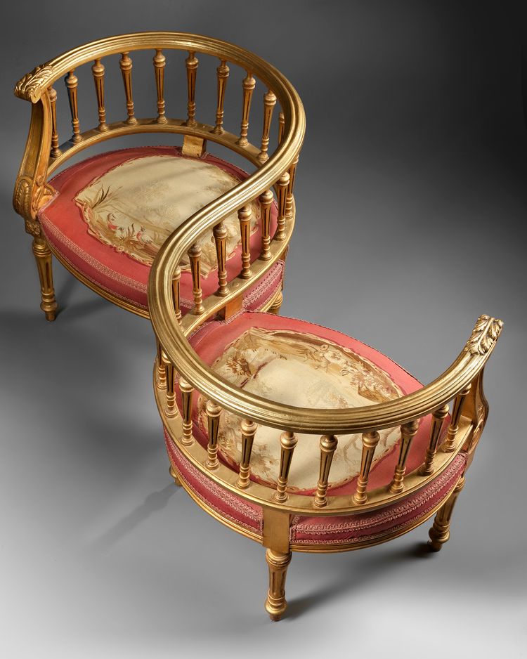 A PAIR OF CONNECTED 'HORSESHOE' CHAIRS, LATE 19TH CENTURY