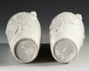A PAIR OF CHINESE DEHUA BLANC DE CHINE ROULEAU VASES,QING DYNASTY (1644–1911)