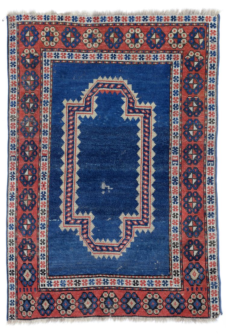 A FACHRALO KAZAK PRAYER RUG, CIRCA 1900