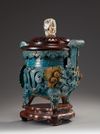 A LARGE CHINESE FAHUA DRAGON TRIPOD CENSER, 16TH CENTURY