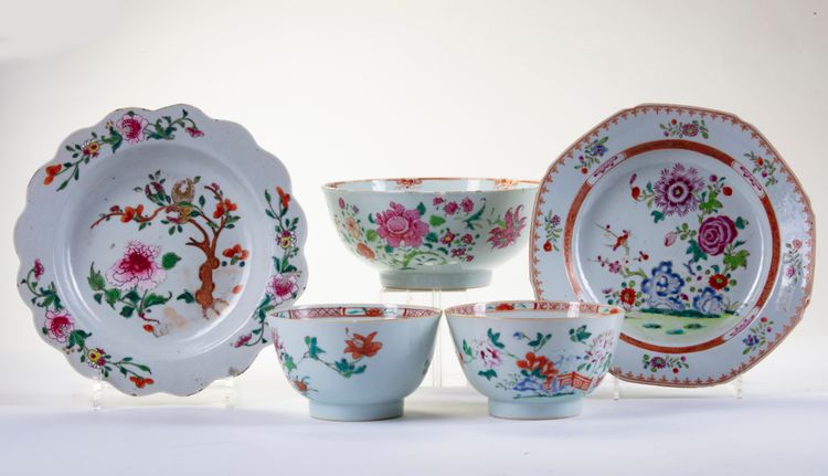 THREE CHINESE FAMILLE ROSE BOWLS AND TWO DISHES