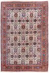 A VERAMIN CARPET WITH IVORY GROUND, IRAN, 1910-1920