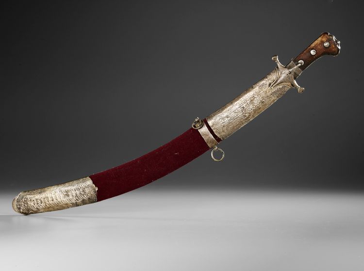 AN OTTOMAN STEEL SWORD (SHAMSHIR) AND SCABBARD, 18TH CENTURY