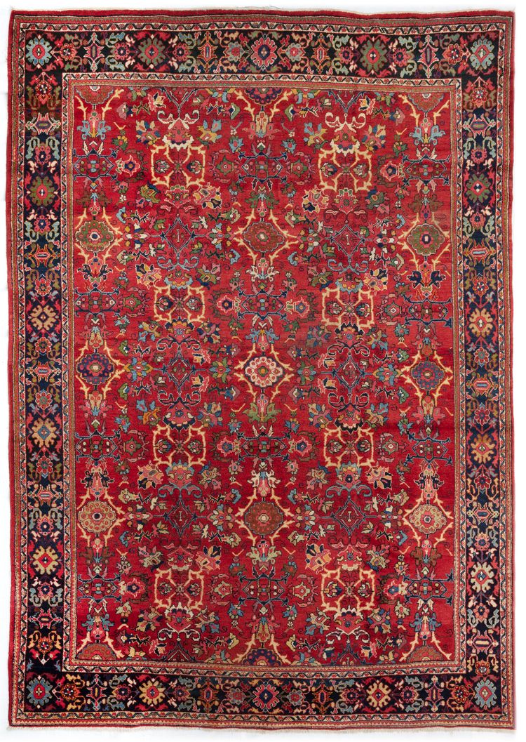 A MAHAL CARPET WITH ALLOVER DESIGN, CIRCA 1910-1920