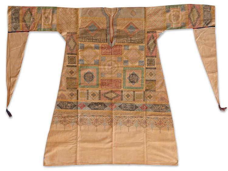 AN OTTOMAN TALISMANIC SHIRT (JAMA) WITH EXTRACTS FROM THE QURAN AND PRAYERS, TURKEY, 17TH-18TH CENTURY