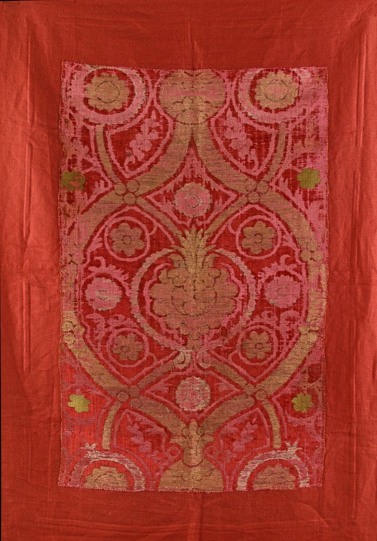 AN OTTOMAN SILK BROCADE PANEL, TURKEY, LATE 16TH CENTURY