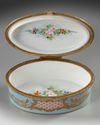 A SEVRES PORCELAIN JEWELRY BOX, 19TH CENTURY
