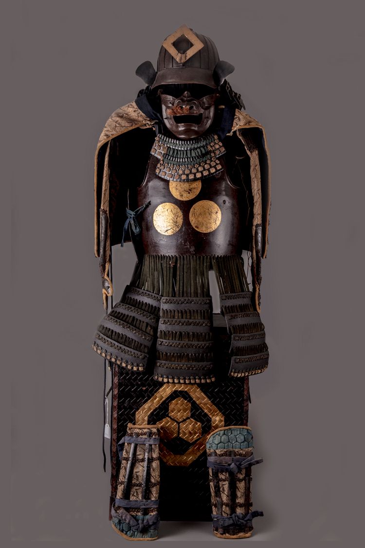 A full size armor 'yoroi' with original bamboo woven box