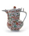 A CHINESE FAMILLE VERTE MONK'S CAP EWER AND COVER, QING DYNASTY (1644-1911)