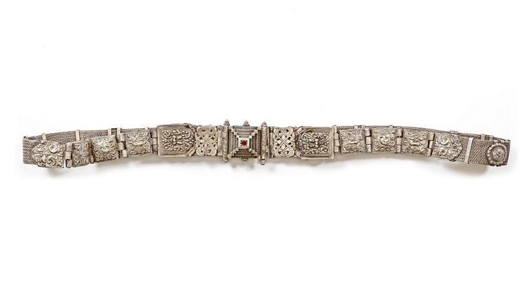 AN OTTOMAN SILVER BELT, 19TH CENTURY