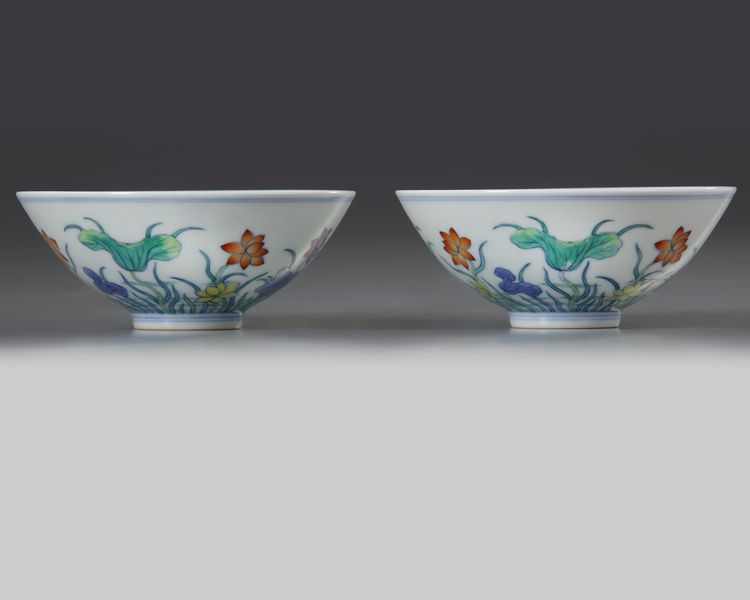 Two Chinese doucai lingzhi bowls