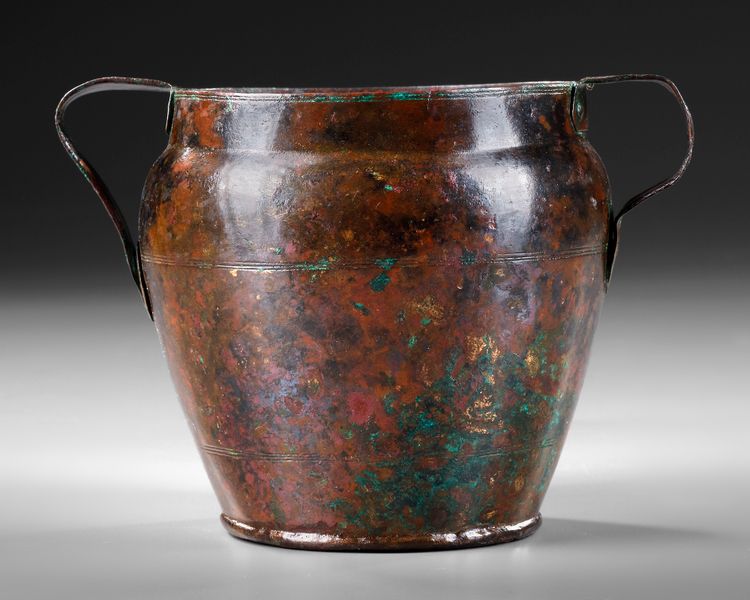 A ROMAN BRONZE CUP WITH TWO HANDLES, CIRCA 1ST/ 2ND CENTURY A.D.