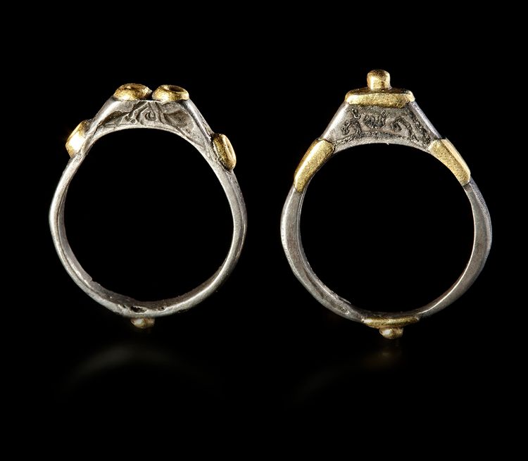 A PAIR OF SILVER SELJUK RINGS, 11TH-12TH CENTURY AD