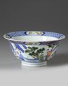 A CHINESE DOUCAI PORCELAIN BOWL, 19TH-20TH CENTURY