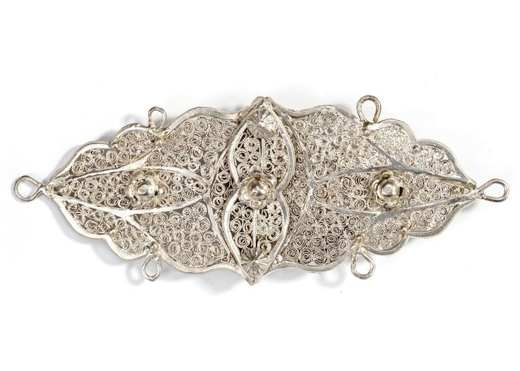 AN OTTOMAN SILVER BELT BUCKLE, 19TH CENTURY