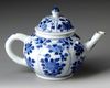 A CHINESE TEAPOT, KANGXI PERIOD  (1662–1722)