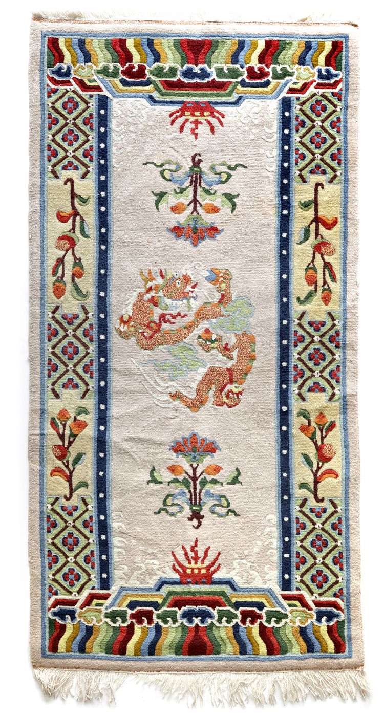 A DRAGON TIBET CARPET, 2ND HALF 20TH CENTURY