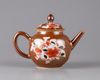 A Chinese 'Batavia ware' teapot and cover