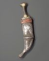 A SILVER YEMENI DAGGER, EARLY 20TH CENTURY