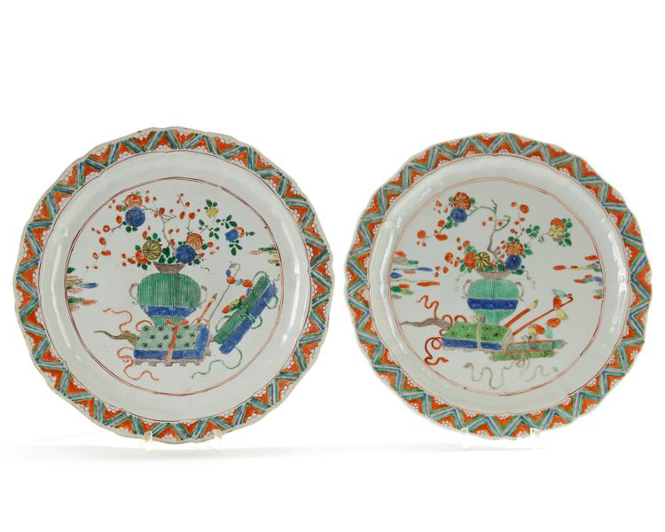 A pair of Chinese famille verte plates