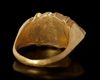 A ROMAN STYLE GOLD RING WITH A NICOLO INTAGLIO, PROBABLY MODERN