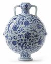 A CHINESE BLUE AND WHITE MOON-FLASK BIANHU, CHINA, QING-DYNASTY (1644-1911)