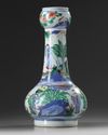 A Chinese wucai garlic-head vase